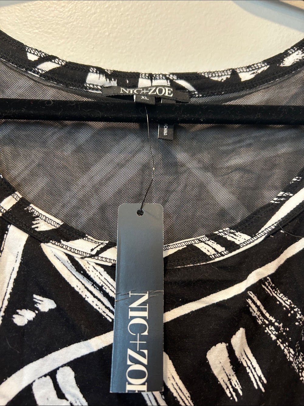 NIC+ZOE Black and White Printed Tank Top - Picture 2 of 5